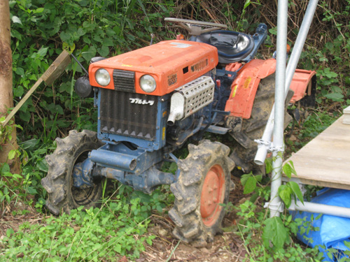 クボタ　トラクター B7000